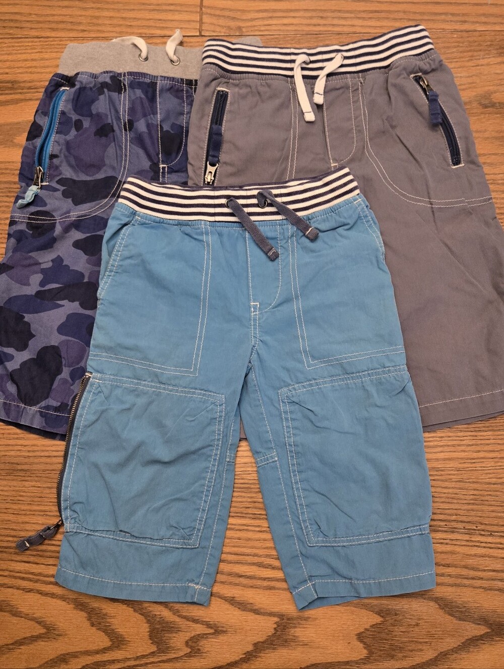 Mini Boden Techno Long Adventure Shorts - Size 7 - Boys. Blue Gray Blue Camo